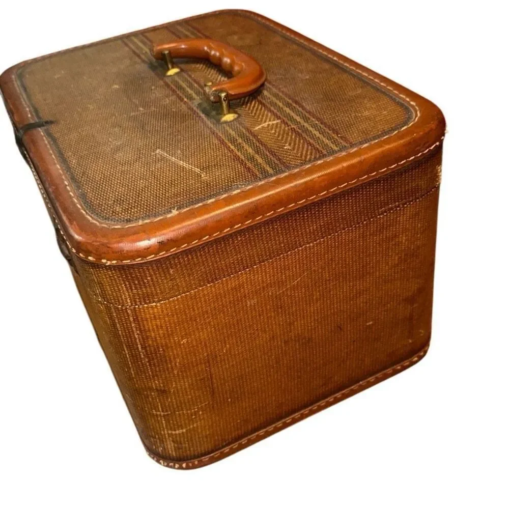 VTG MCM WOODEN, tweed, textured train case w mirror Hard Shell Train/Cosmetic/Ma
